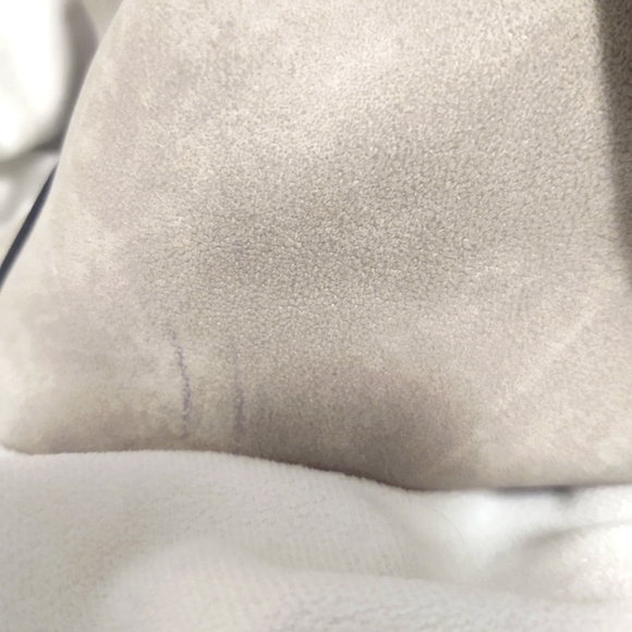 Handbag - Picture 3 of 4